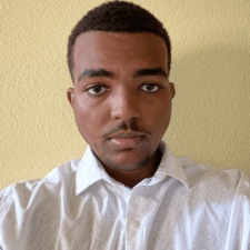 Eyob Eshete Headshot